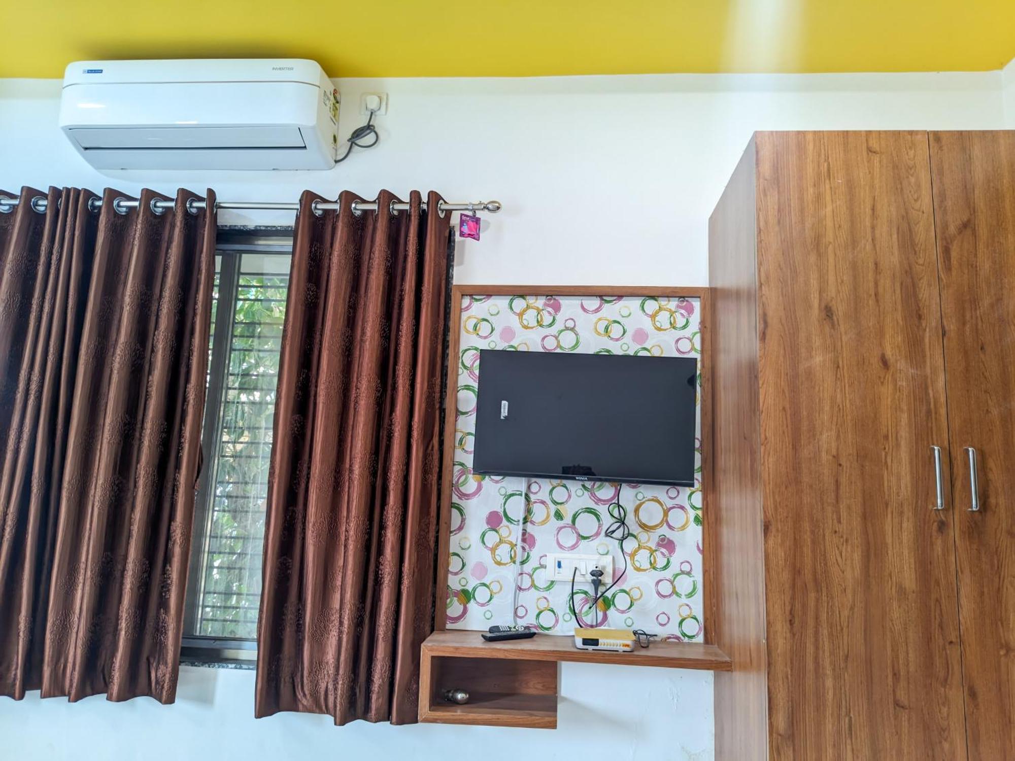Samrat Homestay Garudeshwar Экстерьер фото